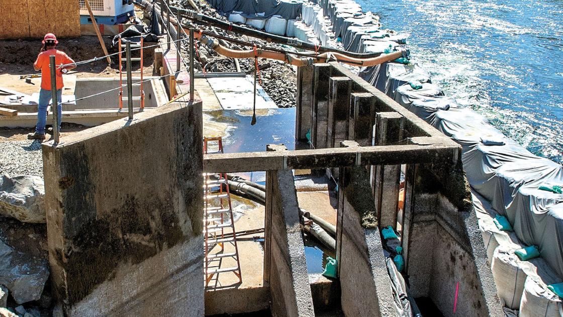 News Photo: Kalama River fish trap | Local | tdn.com