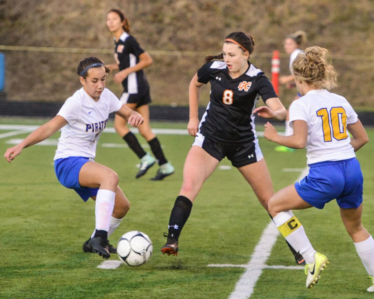 Prep Roundup Sept 17 Young Chinooks Still Finding Footing After