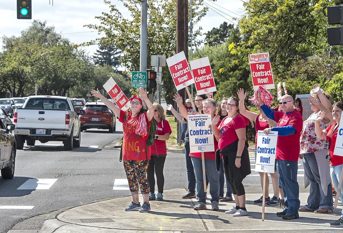 Longview teachers strike, argue for higher pay raises