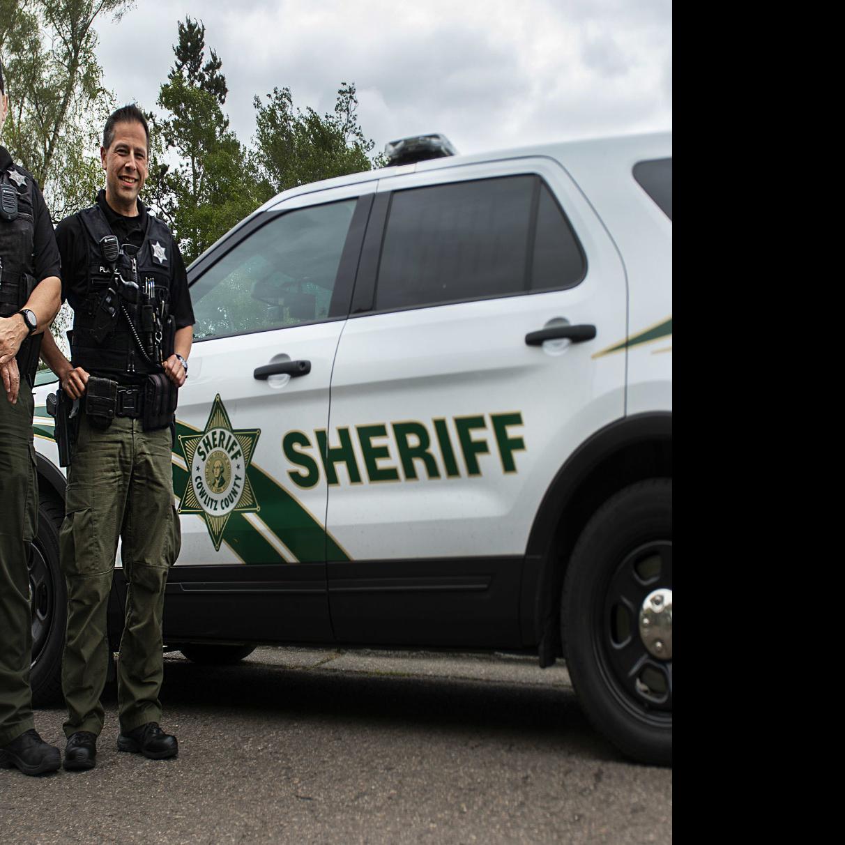 New Attire At Cowlitz County Sheriff S Office Makes Deputy S Uniforms More Uniform Local Tdn Com