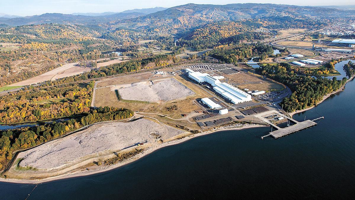 Methanol plant site