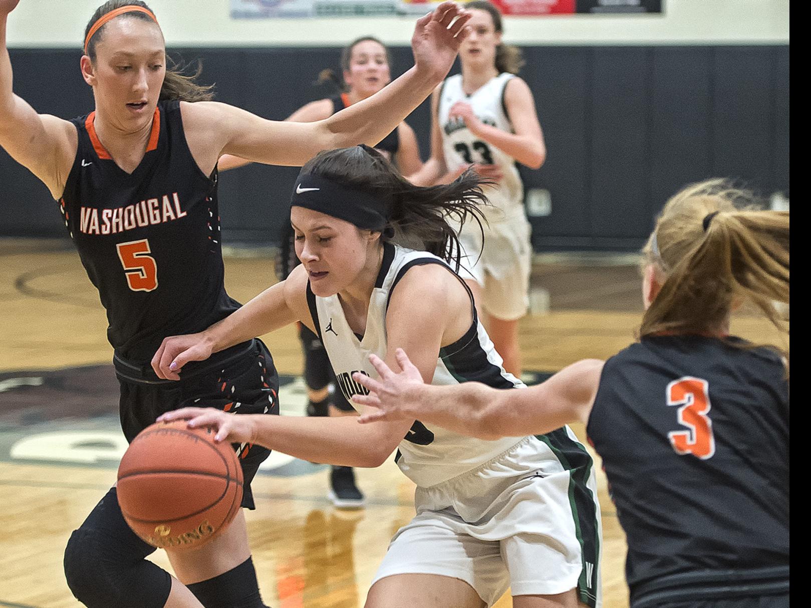 Girls Basketball Foster Goes Off For 27 But Beavers Fall To 0 3