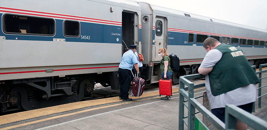 Amtrak Cascades' 30-year-old fleet to be replaced by 2025 at Kelso station
