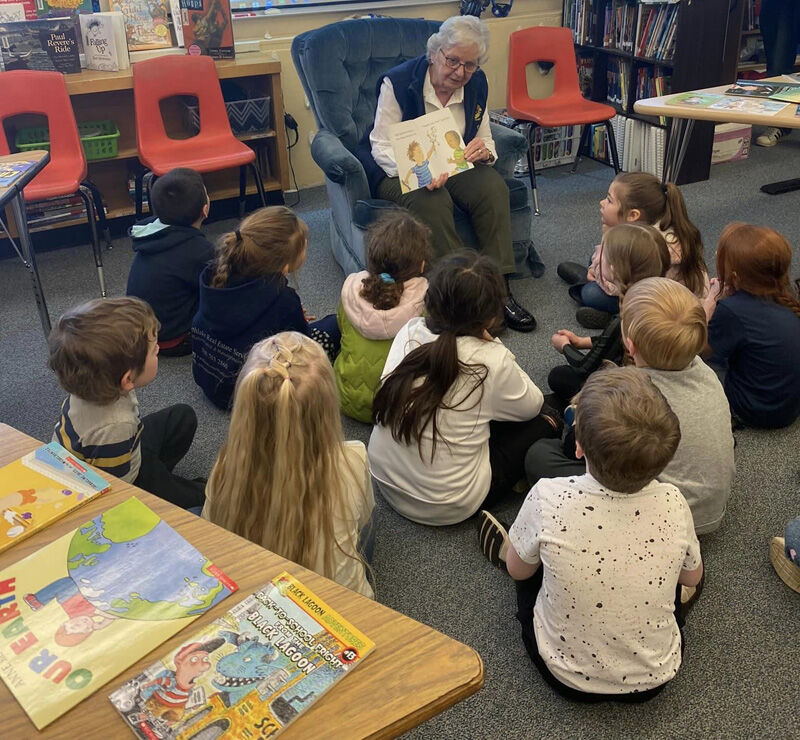 Roaring for Reading program gives books to students