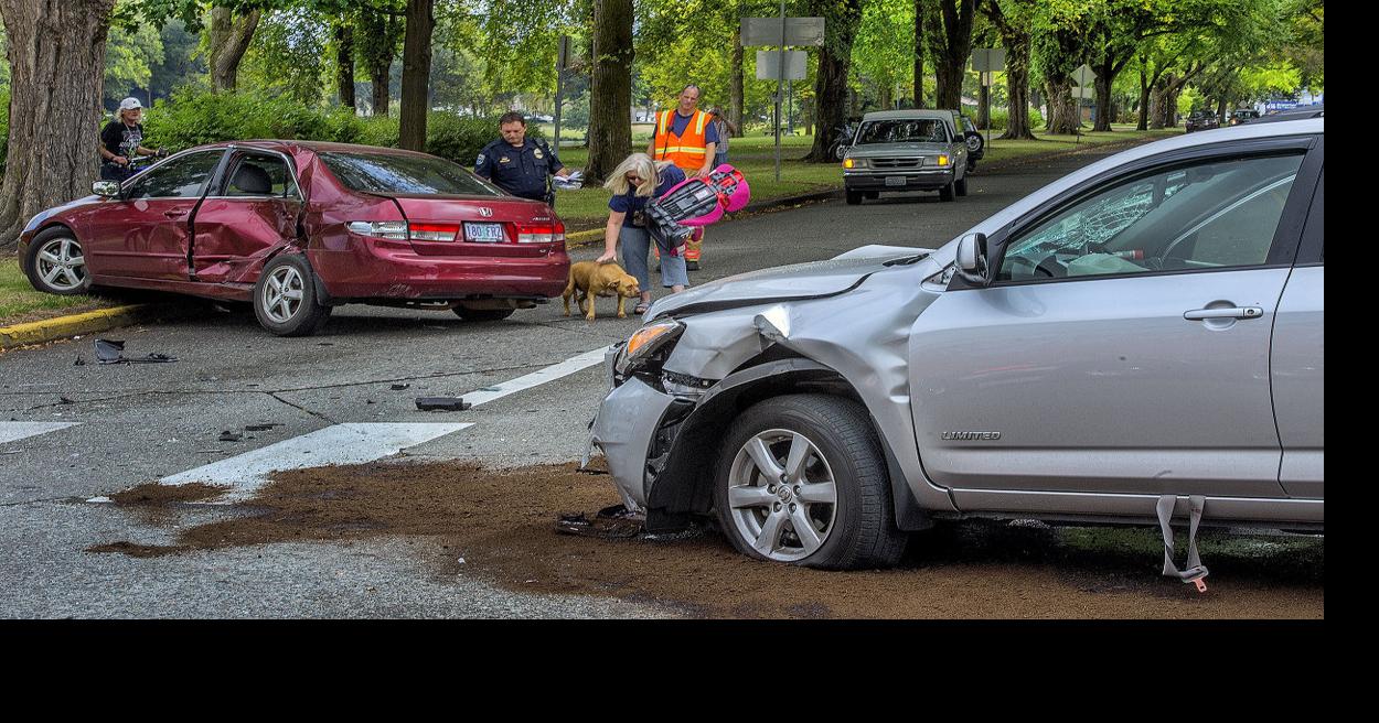 Threecar accident backs up Longview traffic