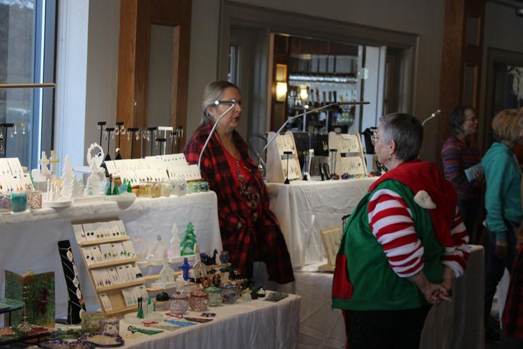 Tellico Village Ladies Luncheon and Fashion Show Host Shoppes of Christmas at The Yacht Club