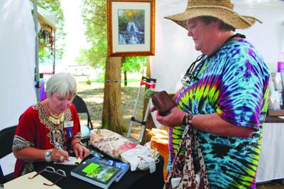 Annual crafts fest draws thousands to Lenoir City