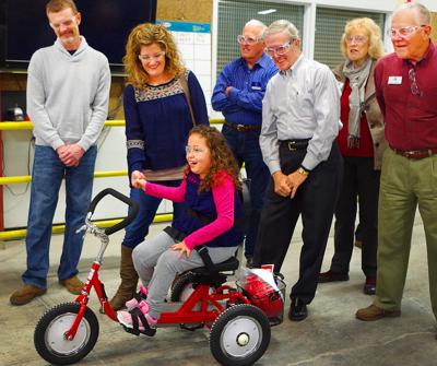 Kiwanis Club, Malibu Boats donate therapeutic bike