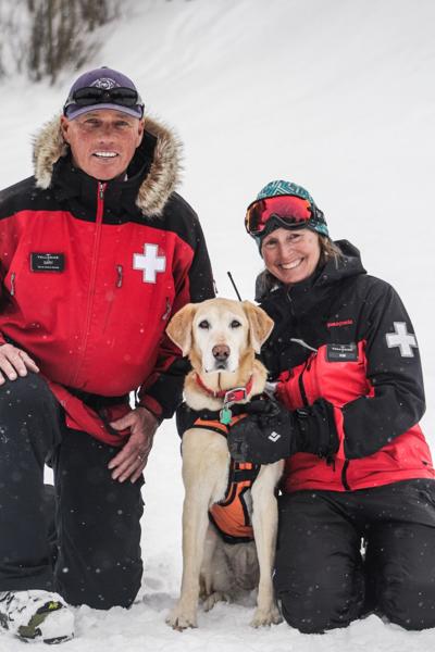Avalanche rescue dog Lady Bee dies after 13 years of service