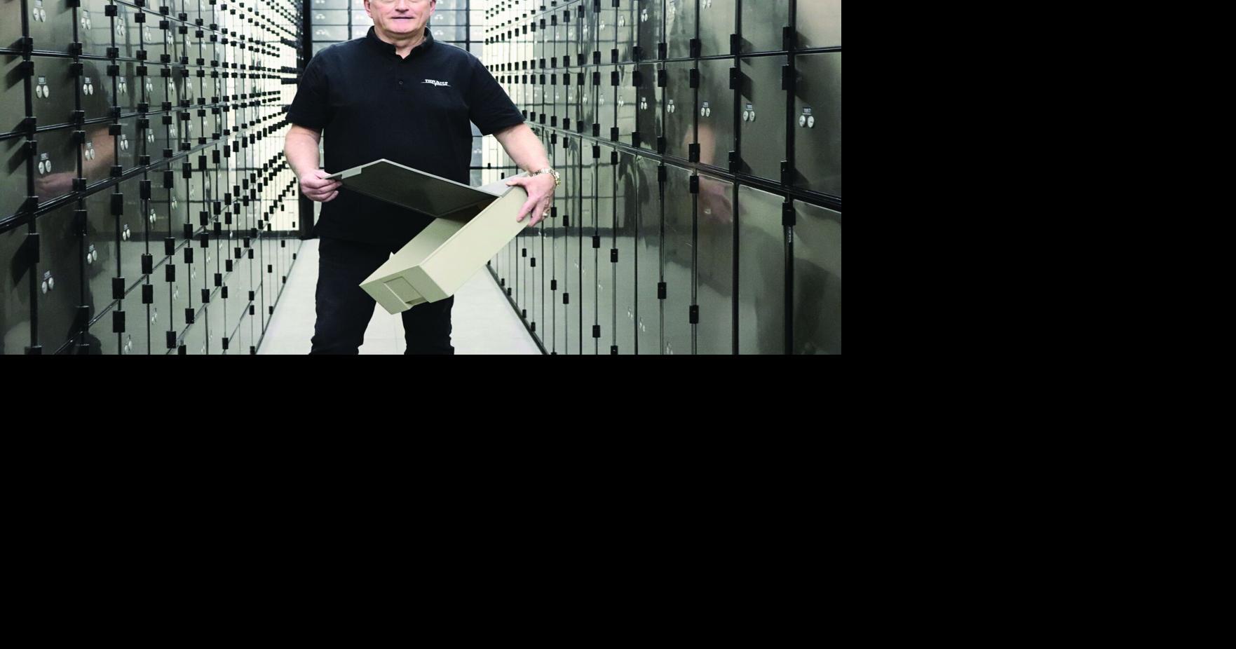 How jeweler relocated a Tempe fortress