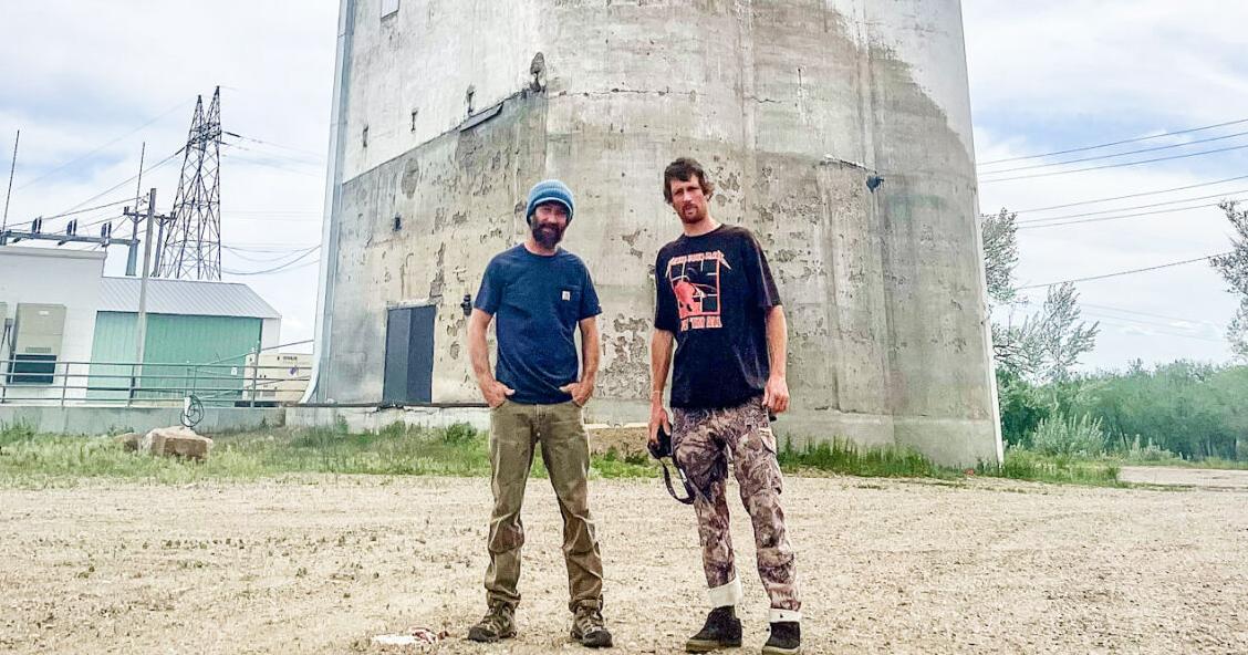 Bozeman artist tapped to paint Montana's largest mural on Glendive grain elevator