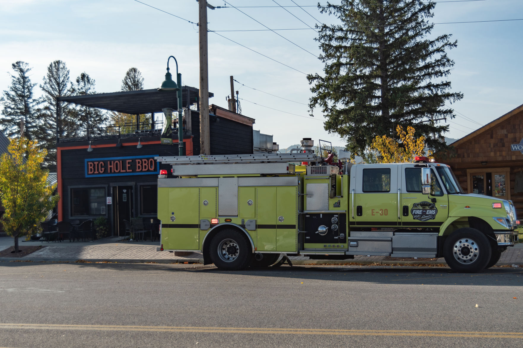 Big hole outlet bbq