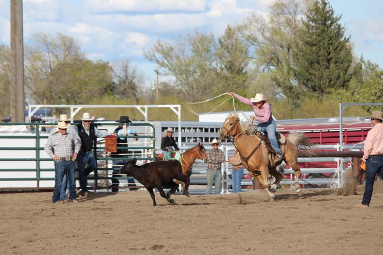 Colton Allen Roping District Rodeo sends 5 high school and 2 middle school students to ...