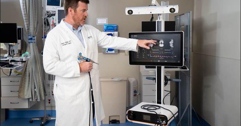Lexington Medical Center offering robotics-assisted knee replacements - Vimarsana News