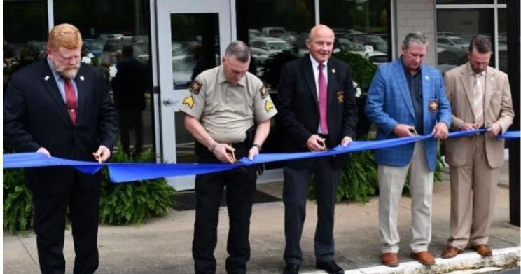Local agencies hold ribbon cutting for new regional task force crime lab - Vimarsana News