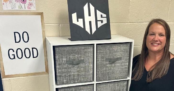 Teacher starts care closet for older students returning to school - Vimarsana News