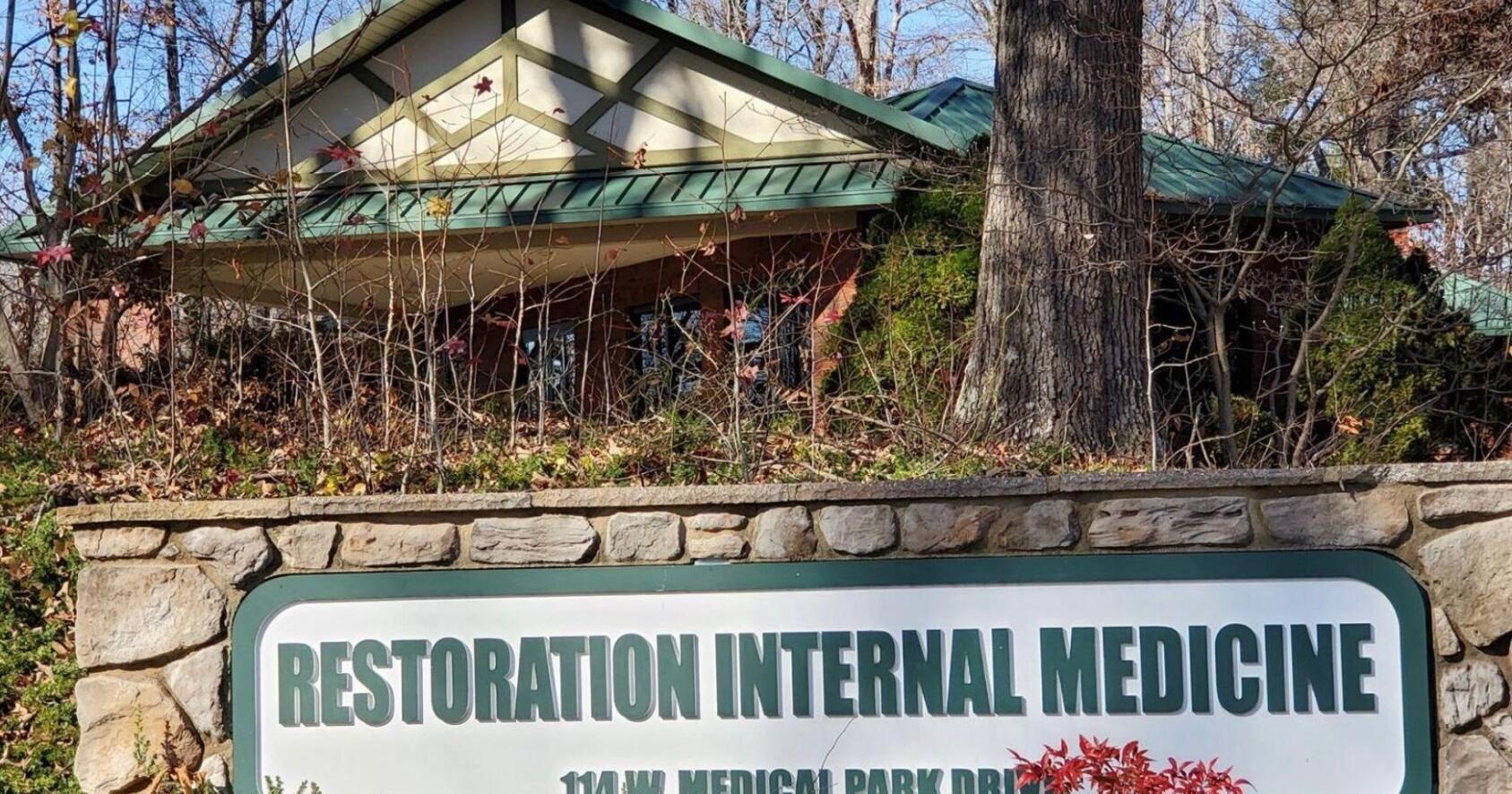 What's Happening: Pain clinic property forced to close in 2022 sells for $820,000 - Vimarsana News