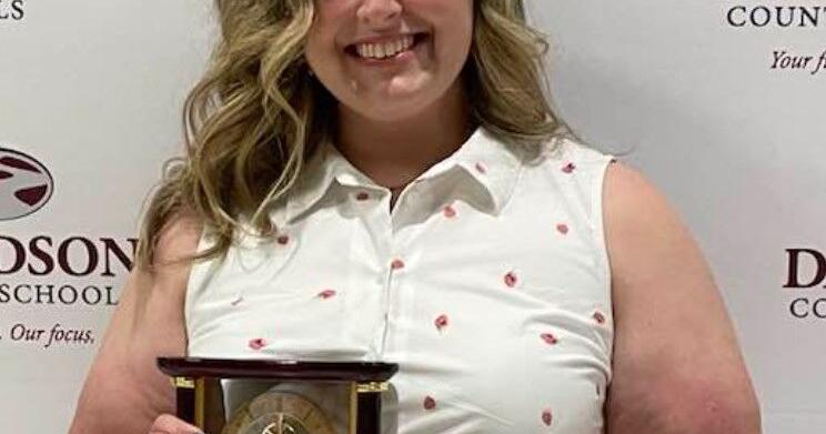 Stoner-Thomas educator named DCS Teacher of the Year - Vimarsana News
