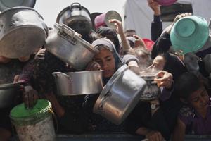 Aid group shuts down its soup kitchens across Gaza because of Israel's blockade
