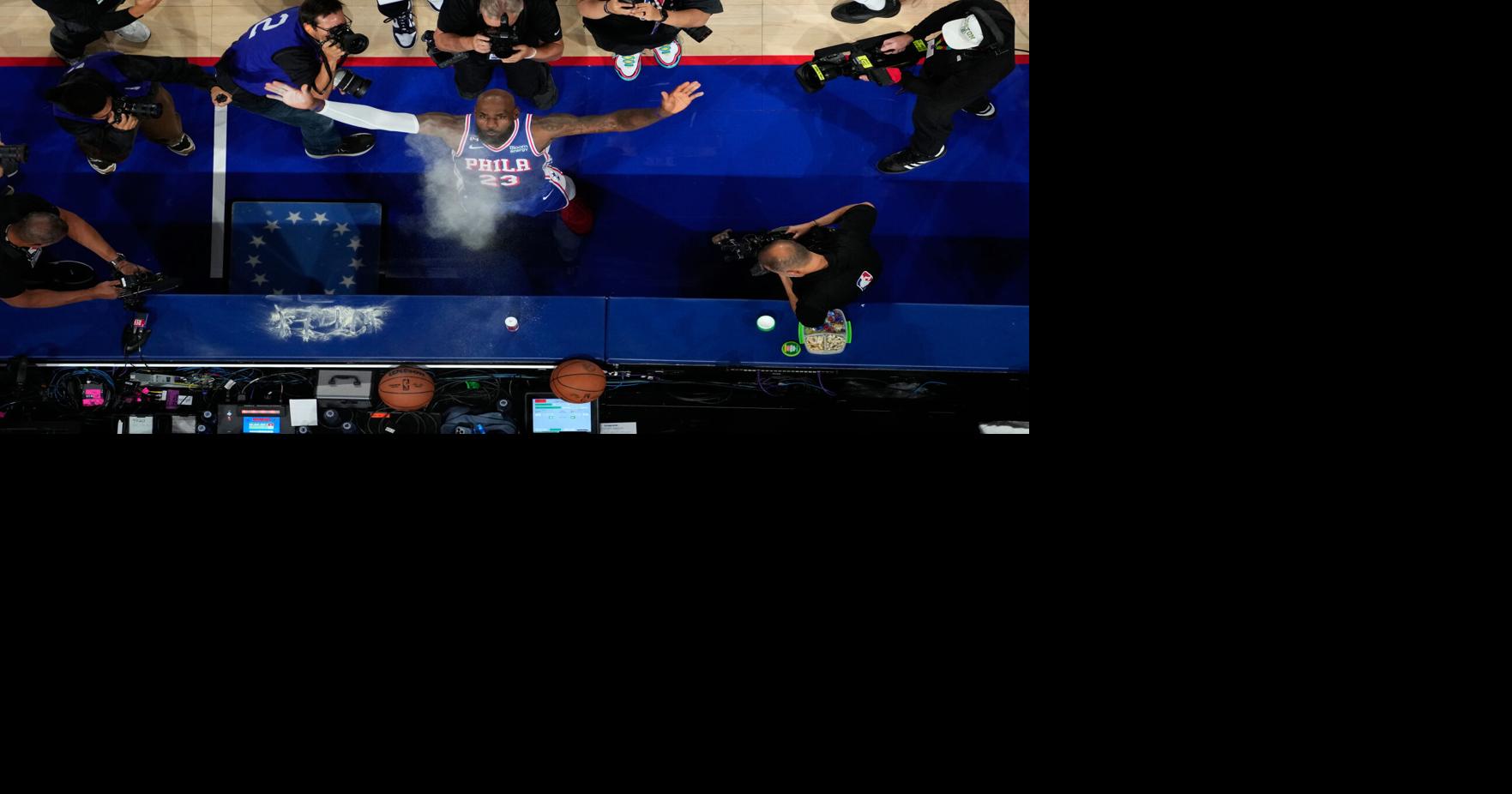 APTOPIX Cavaliers 76ers Basketball