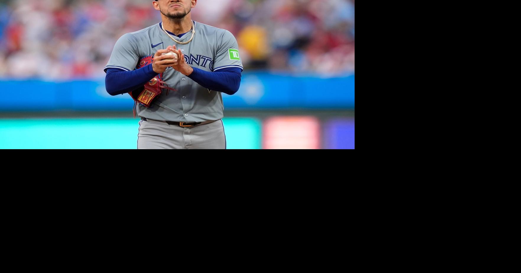 Blue Jays' José Berríos undergoes Tommy John surgery