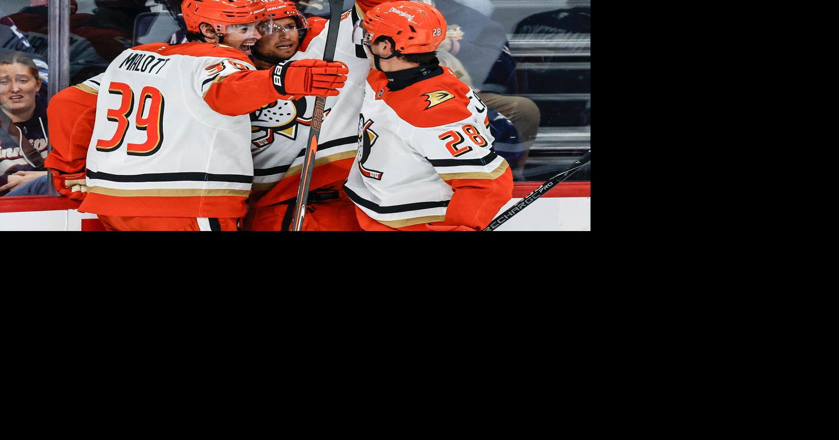 Judd Caulfield scores first NHL goal to help the Ducks beat the Jets 5 ...