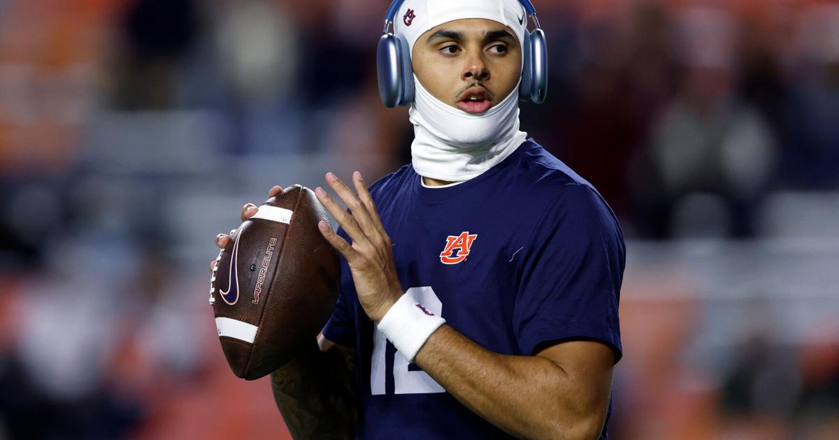 Auburn transfer Ashton Daniels named Florida State's starting quarterback Auburn transfer Ashton Daniels has been named Florida State's starting quarterback By BOB FERRANTE - Associated Press Apr 21, 2026 5 mins ago