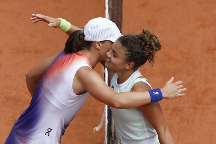 Iga Swiatek reigns at the French Open again with 'The One Where She