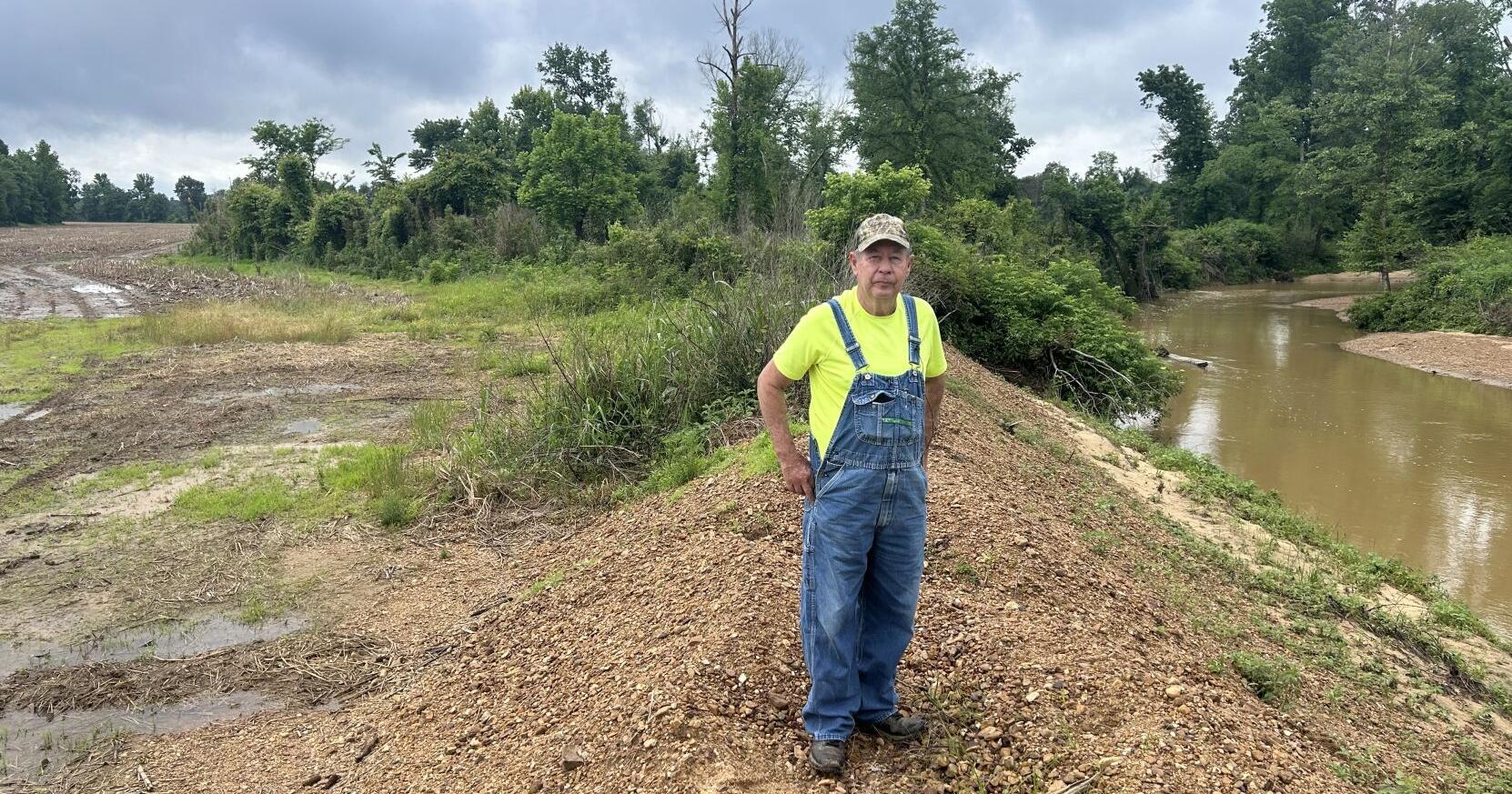 Farmer affected by flooding along Clarks River says something must be done - Vimarsana News