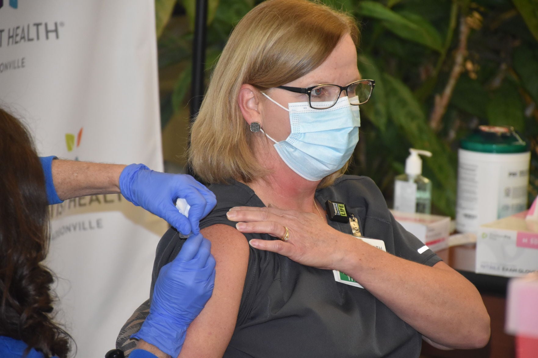 First COVID-19 vaccines administered in Hopkins County - Vimarsana News