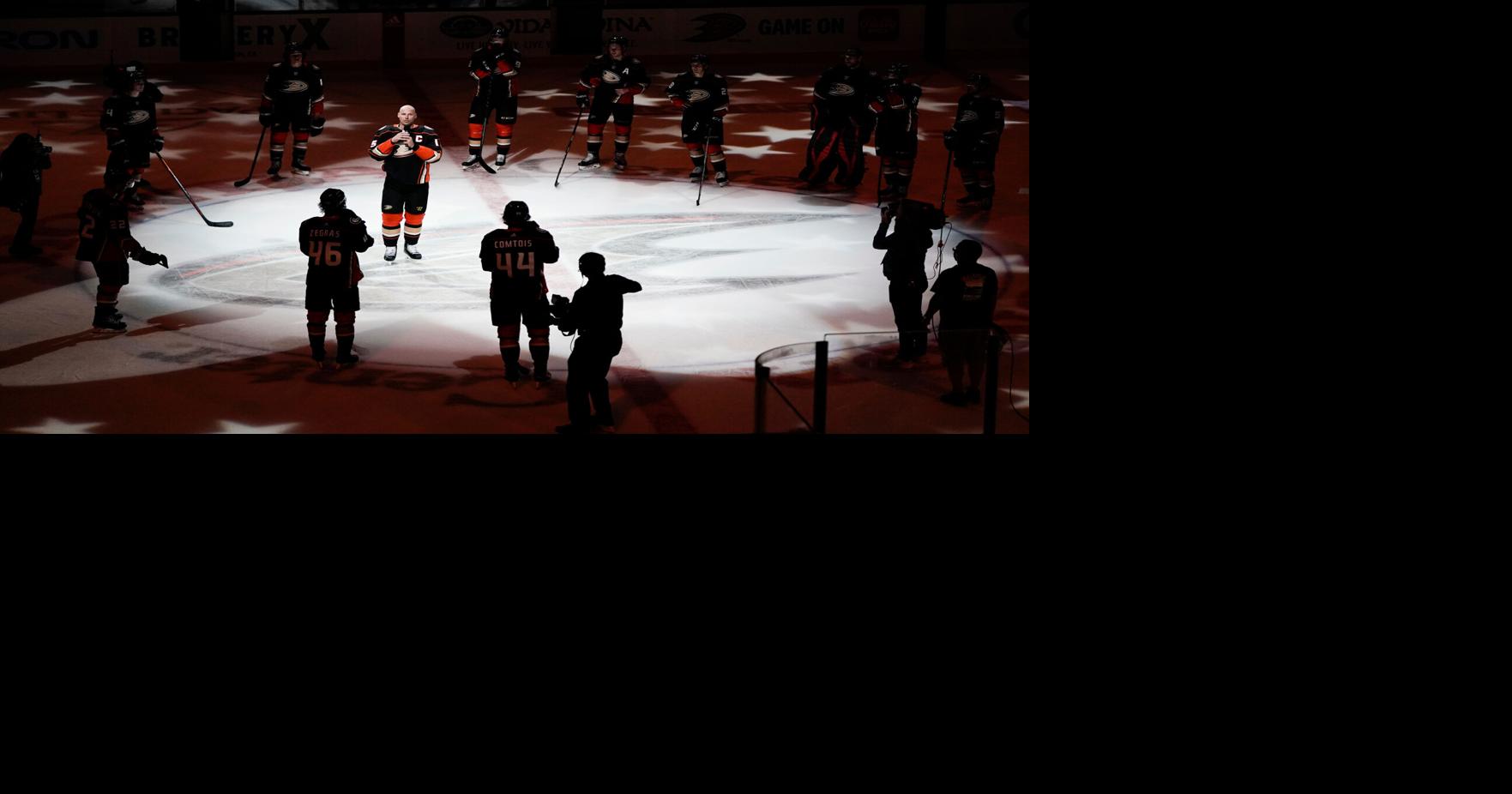 Ducks Getzlaf Number Retirement Hockey