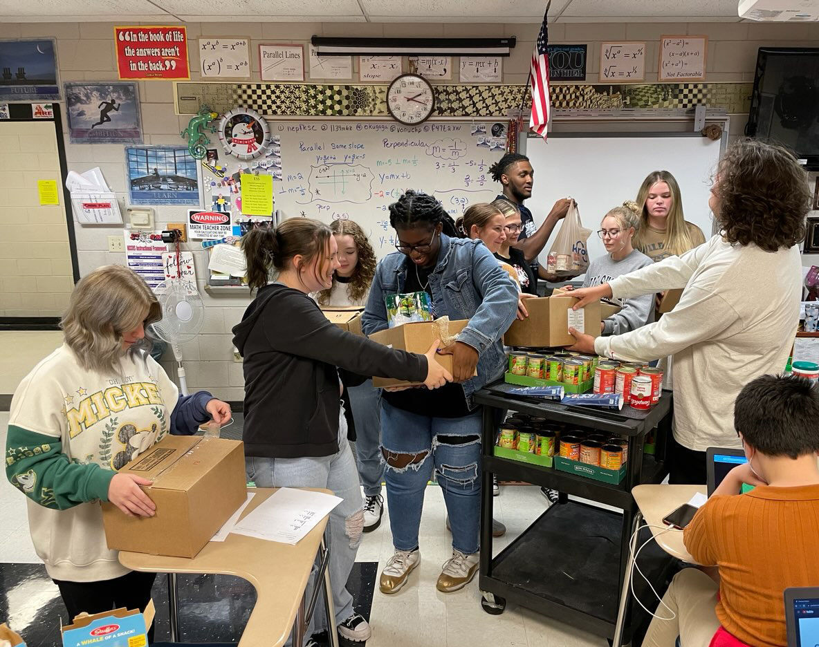 Channel 14 News brings the 'Sunrise School Spirit Pep Rally' to ...