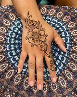 Henna artwork to be offered at the Hopkins County Public Library