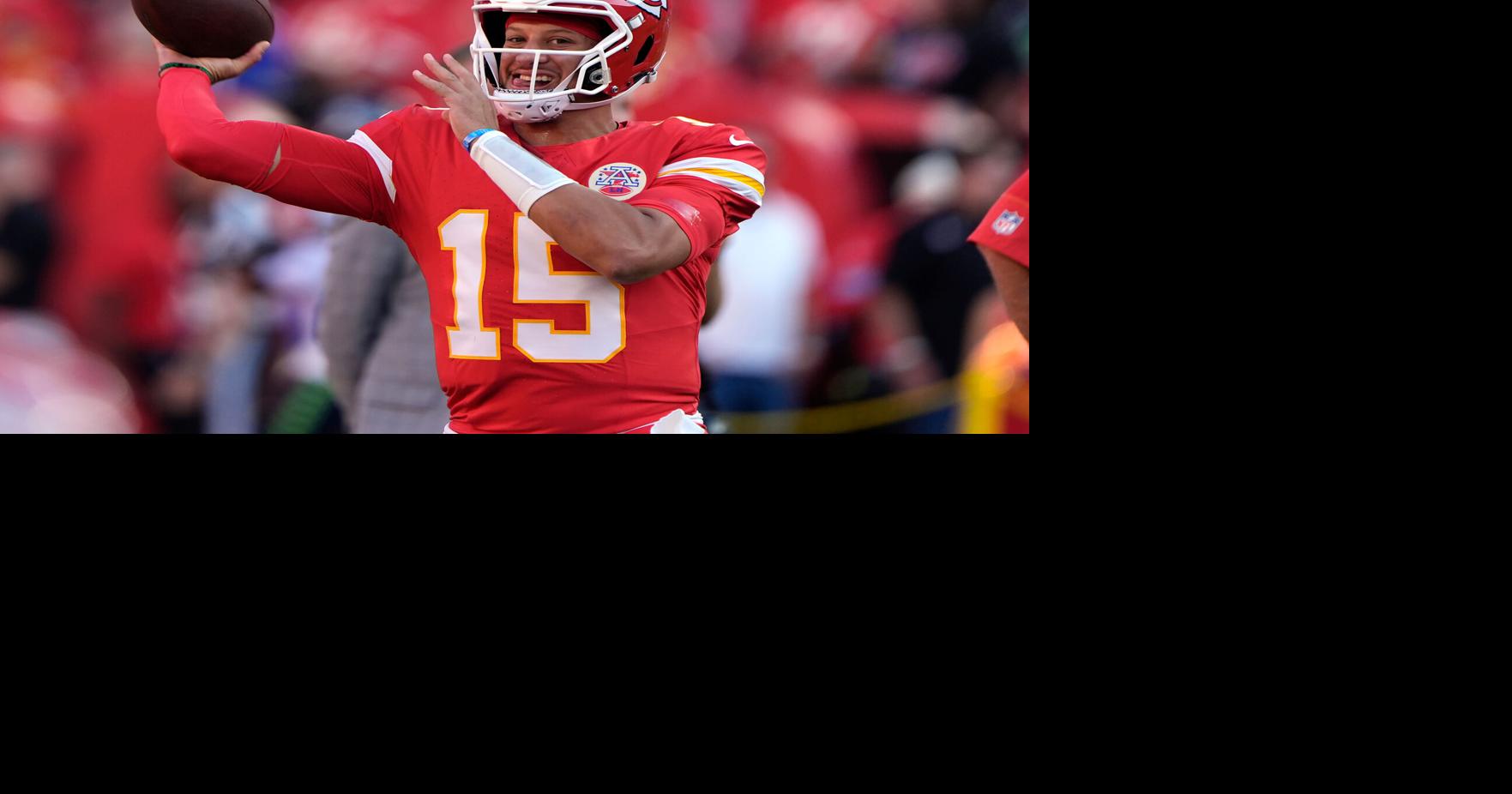 Broncos brace for Mahomes in his return as Chiefs host Monday night opener The Denver Broncos face the Kansas City Chiefs on Monday night, with Patrick Mahomes returning from a torn ACL By ARNIE STAPLETON - AP Pro Football Writer Sep 12, 2026 28 mins ago