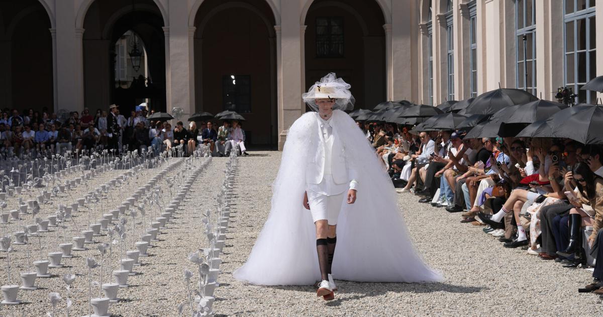 APTOPIX Italy Fashion Tom Browne S/S 27
