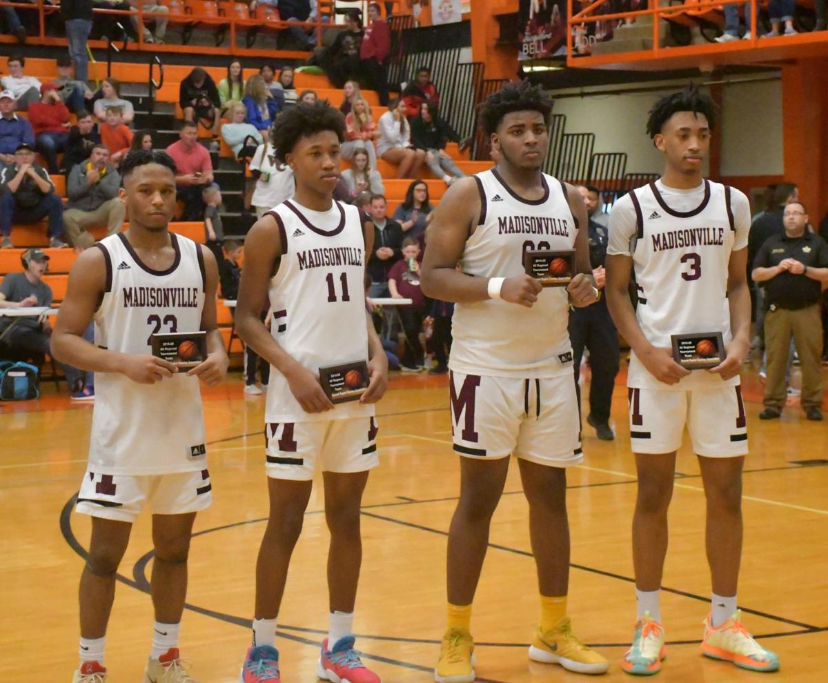 Maroons Making Return Trip To Sweet 16 Defeat Trojans 73 58