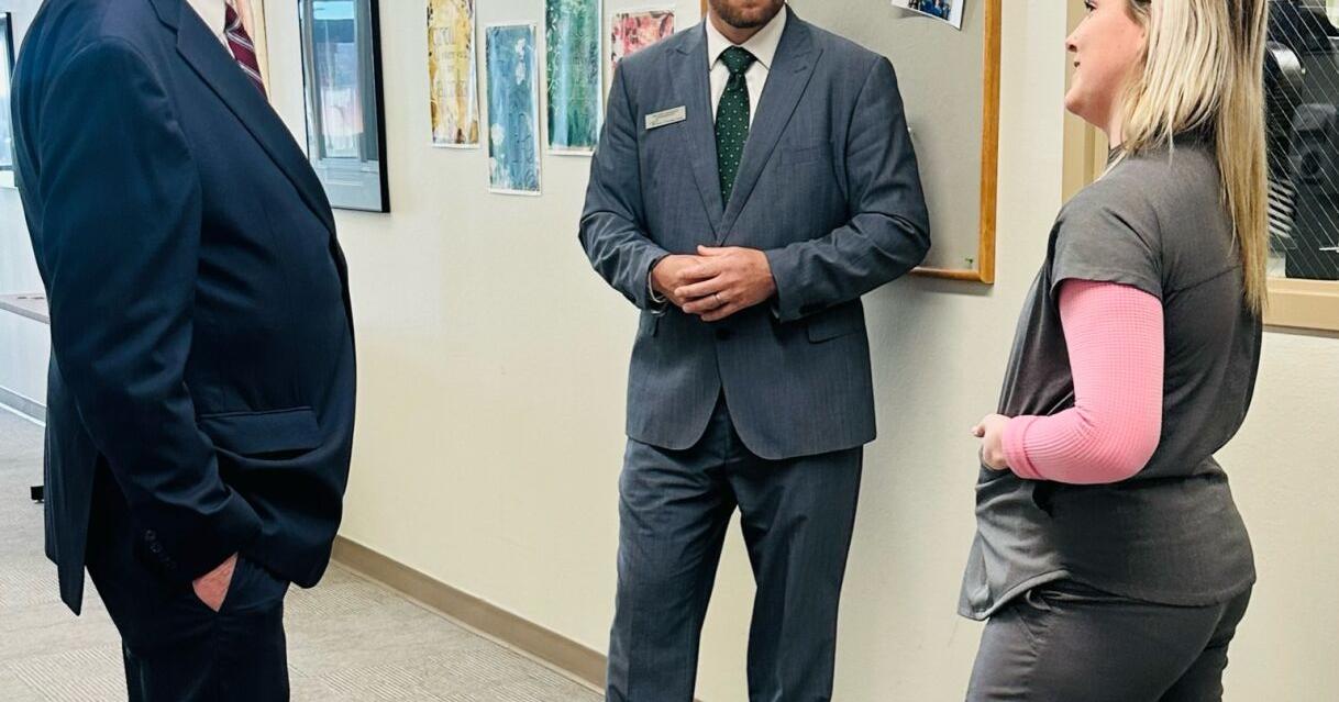Rep. Cole visits PTC - Vimarsana News