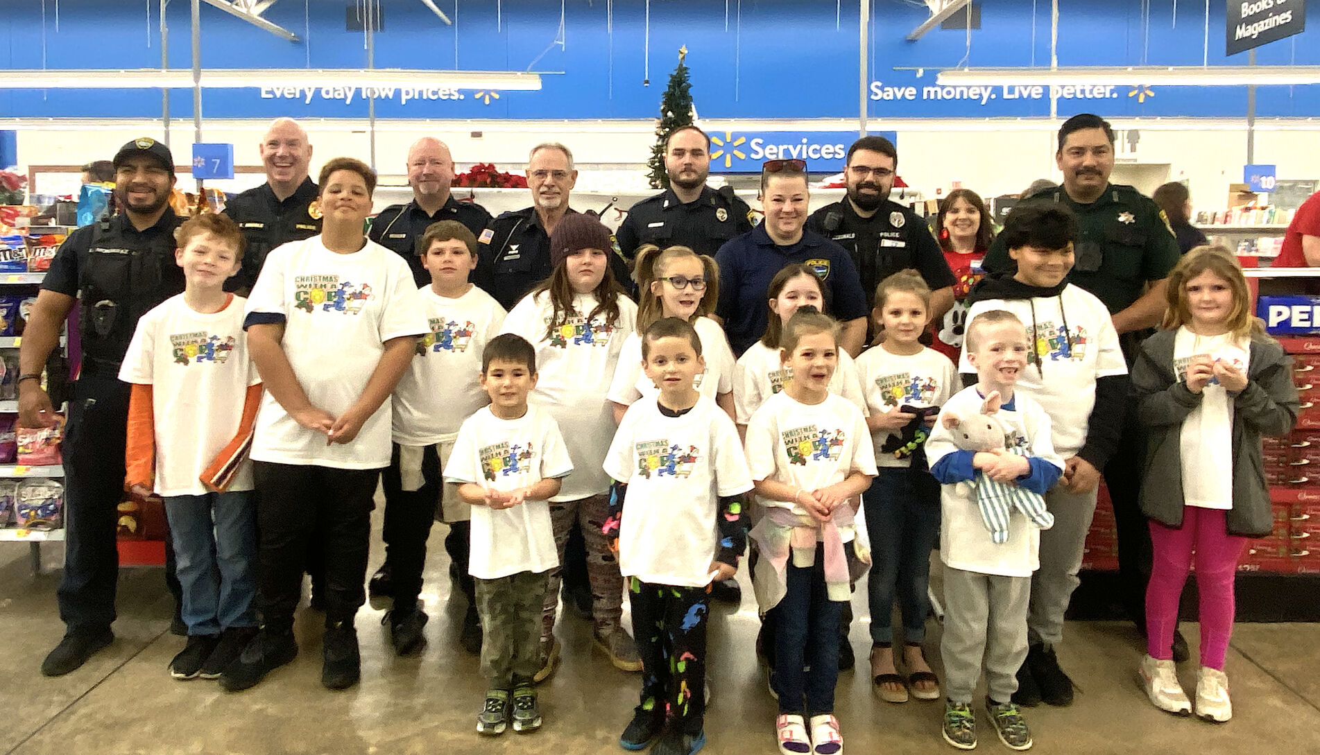 Christmas with a Cop helps 14 children Local News theadanews