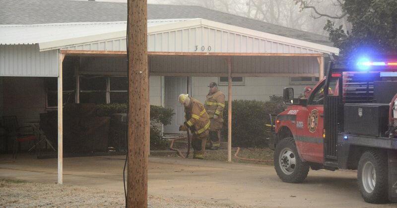 Roff man reportedly dies in house fire | Local News | theadanews.com