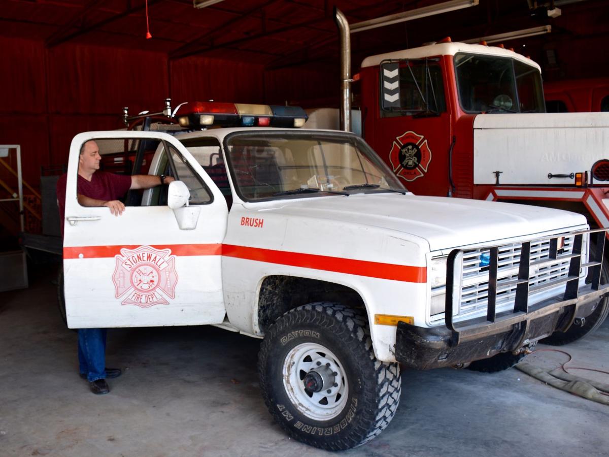 Commissioners Approve Stonewall Fire Truck Replacement