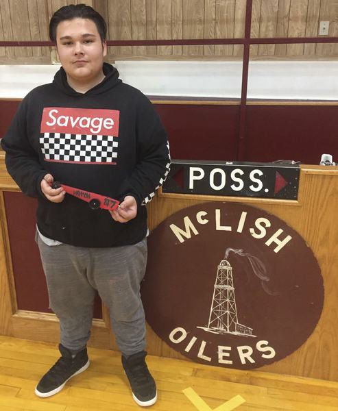 McLish students design and build CO2 dragsters