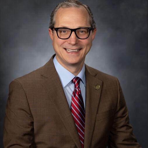 Dr. John Krueger named one of top 110 chief medical officers in the country - Vimarsana News