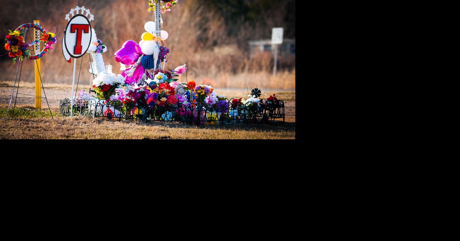 Tishomingo holds somber, emotional memorial for crash victims Local