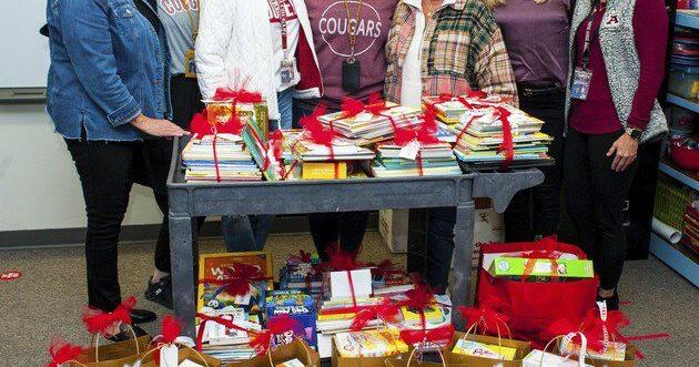 Treat family donates books to Hayes School | Local News