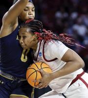 Dara Mabrey's 29 points help Notre Dame roll past Oklahoma