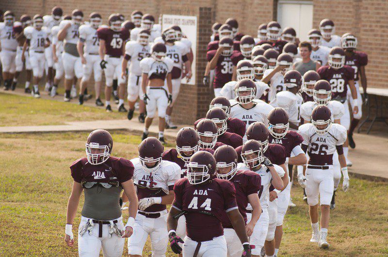MaroonWhite scrimmage gives fans initial taste of Cougar Football
