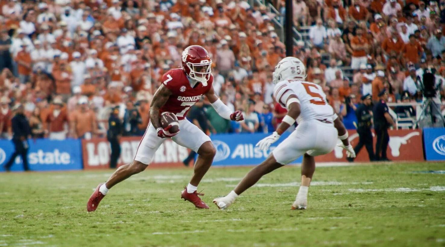 OU offense struggles in lopsided loss to No. 1 Texas Sports