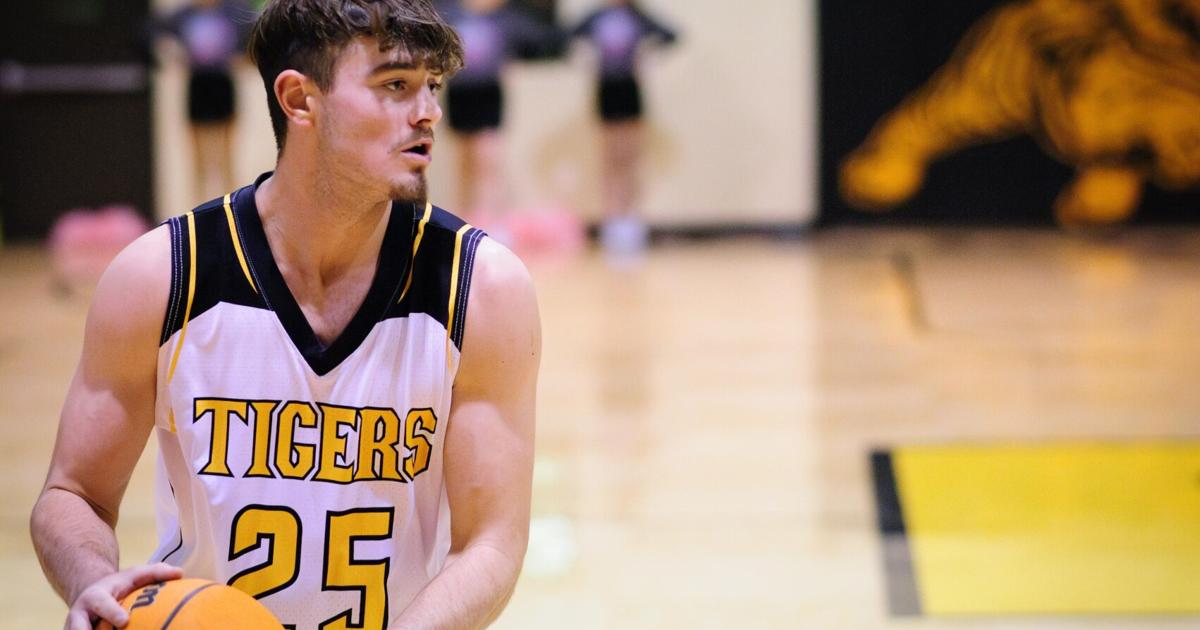 Asher Ruff Asher teams open season with sweep of Tupelo | Sports | theadanews.com