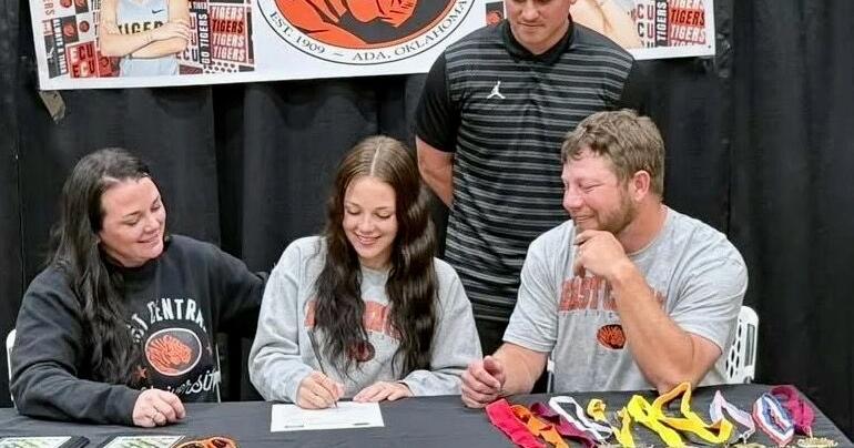 Canadian senior signs with East Central