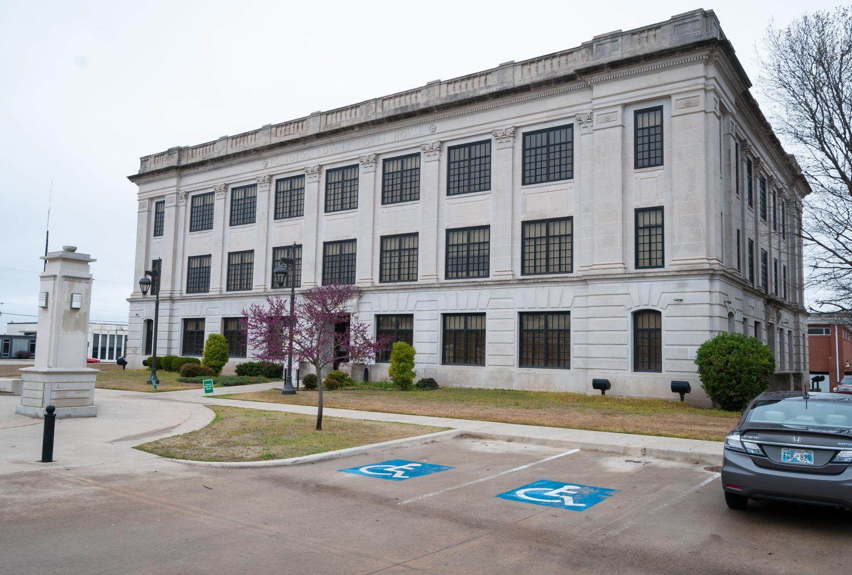 Commissioners to close courthouse campus county offices Covid 19